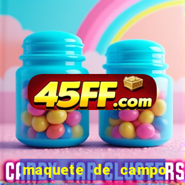 maquete de campo de futebol com material reciclavel
